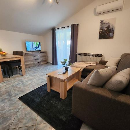 Apartments Pranjic With Pool Nova Vas  Екстериор снимка