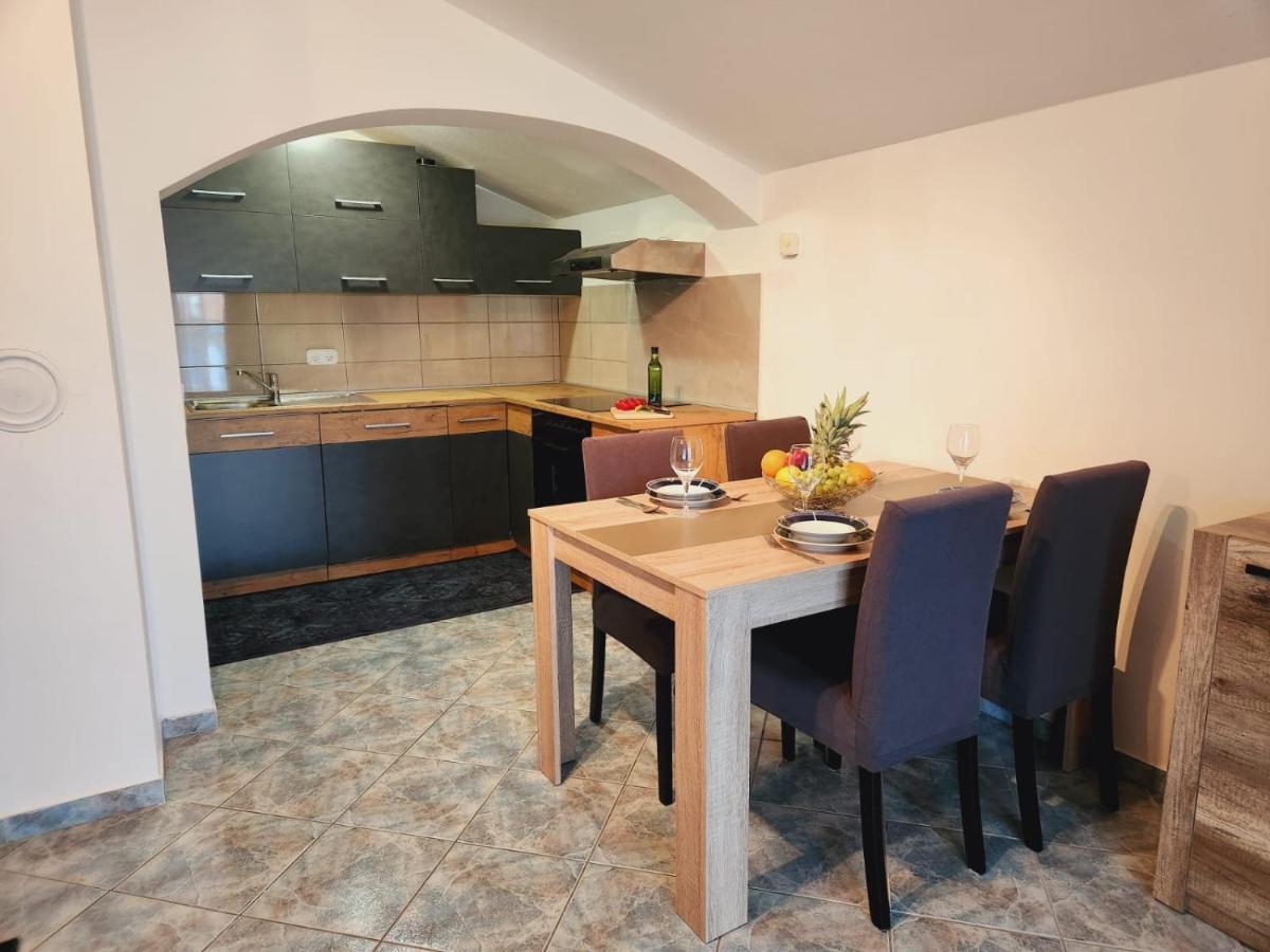 Apartments Pranjic With Pool Nova Vas  Екстериор снимка
