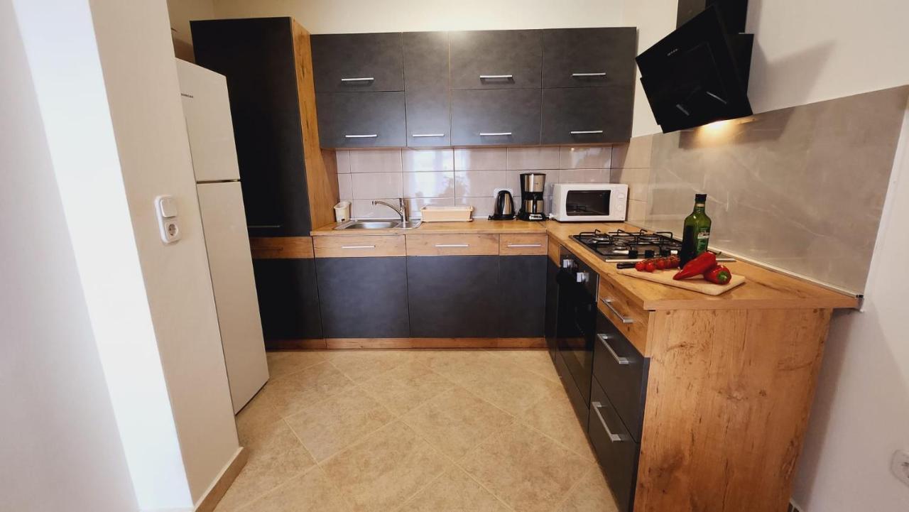 Apartments Pranjic With Pool Nova Vas  Екстериор снимка